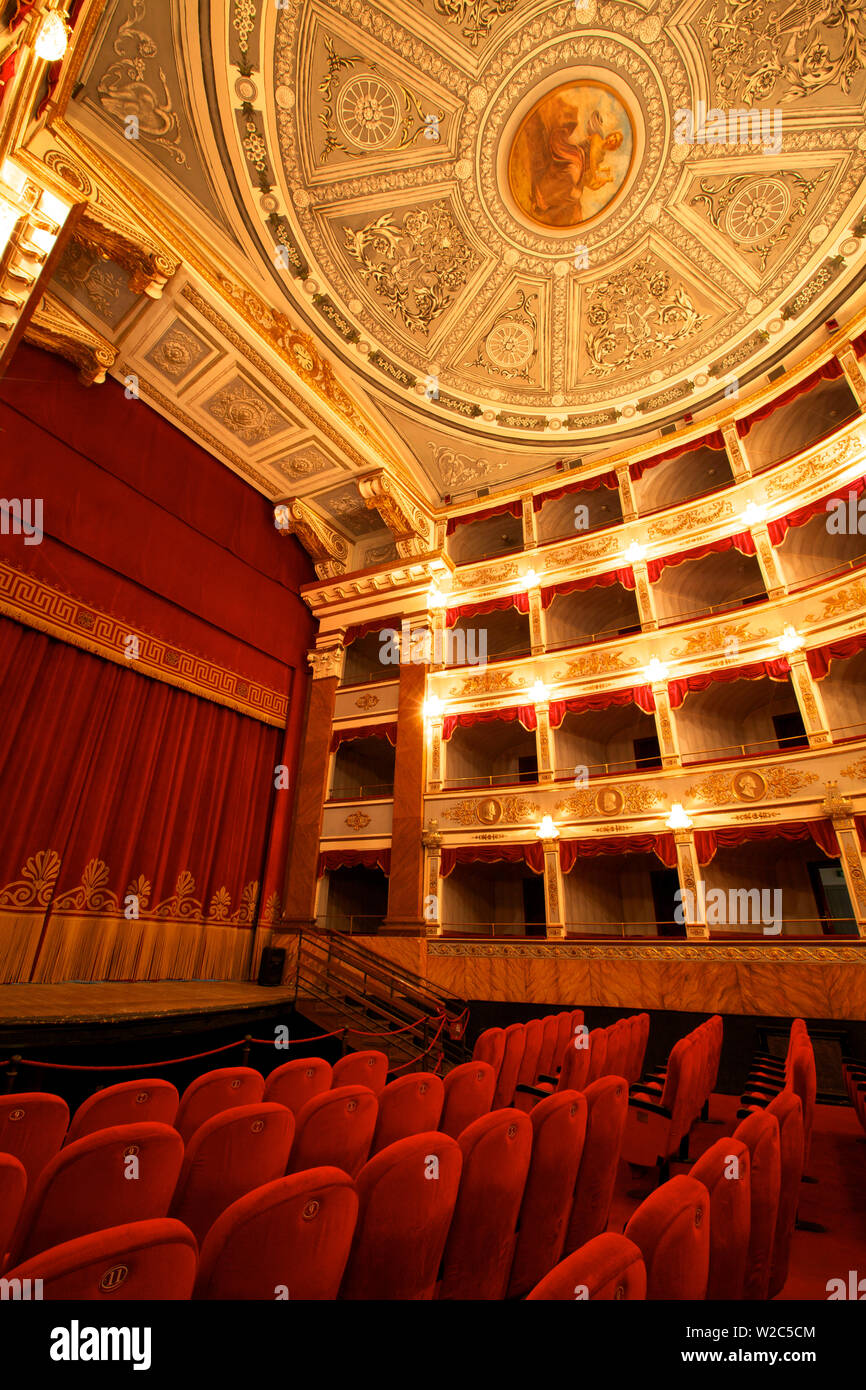 Interior of Noto Theatre (Teatro Comunale Vittorio Emanuele) in Piazza XVI Maggio,  Noto, Sicily, Italy Stock Photo