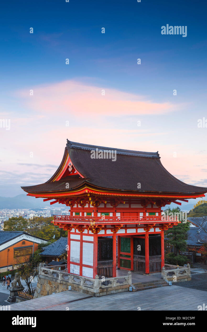 Japan, Kyoto, Higashiyama District, Kiyomizu-dera Temple, The Deva gate Stock Photo
