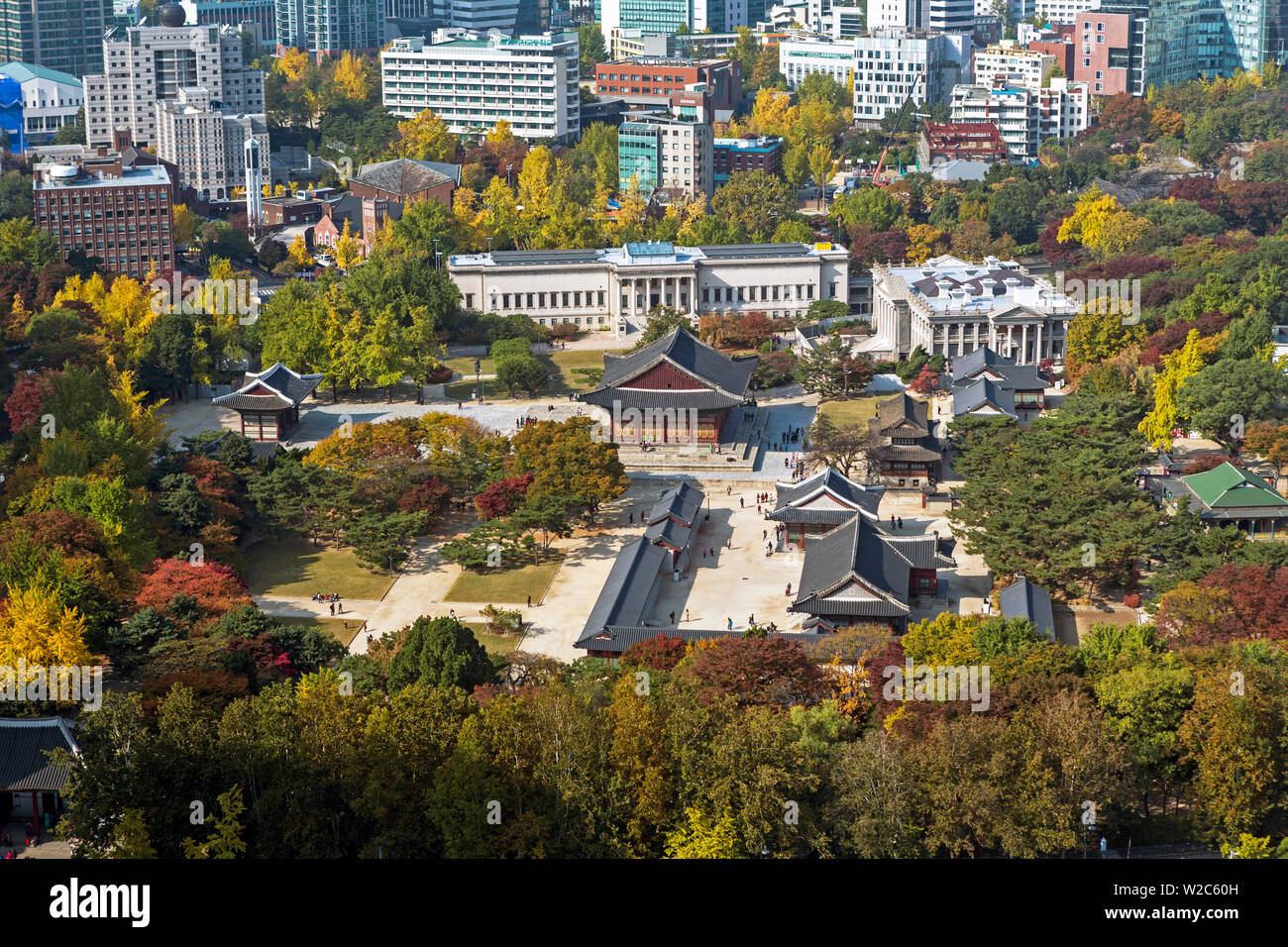 Elevated view over Deoksugung Palace, Gwanghwamun, Seoul, South Korea Stock Photo