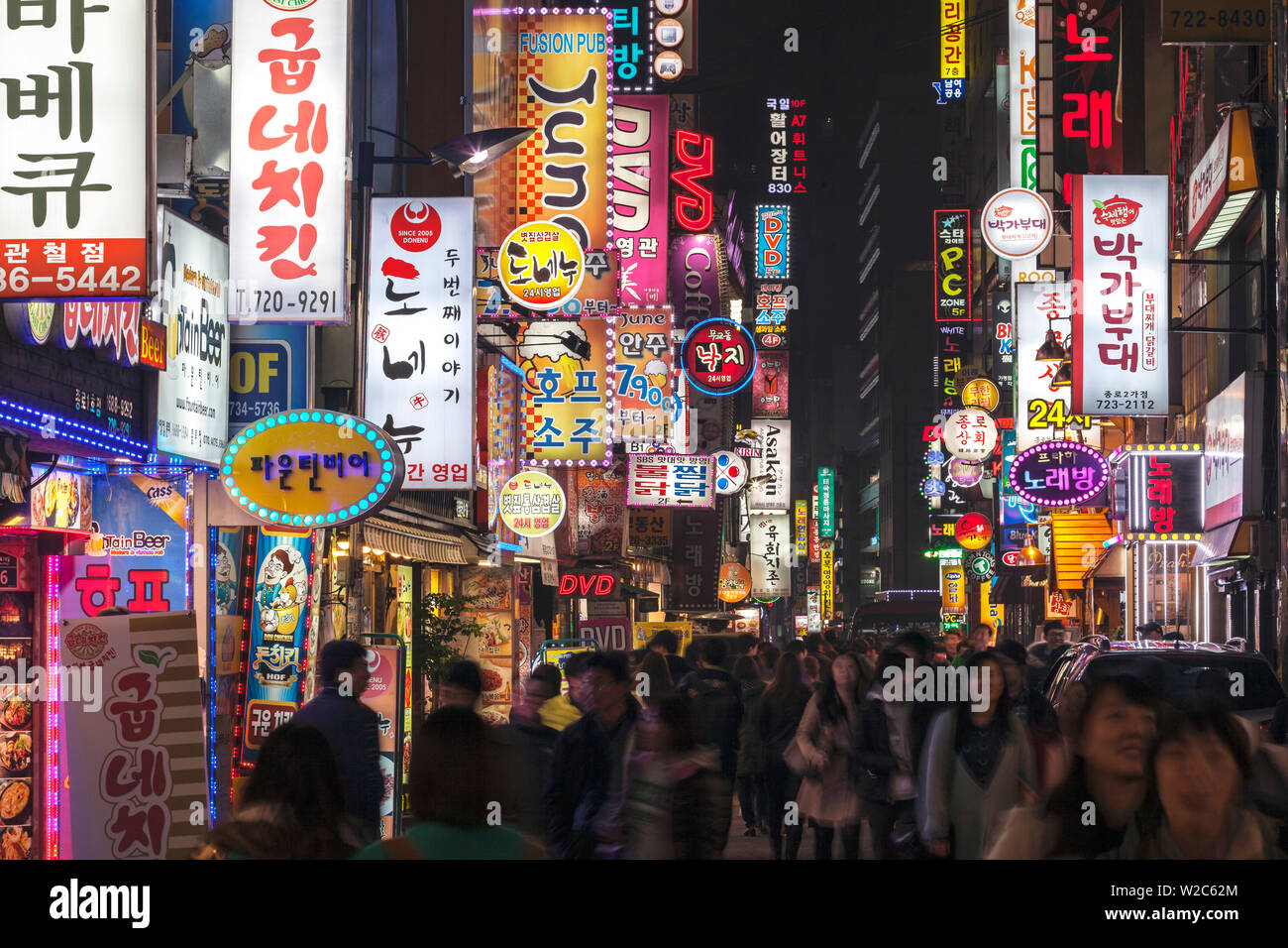 Neon lights in the restaurant and entertainment district of Myeong-dong,  Seoul, South Korea Stock Photo - Alamy
