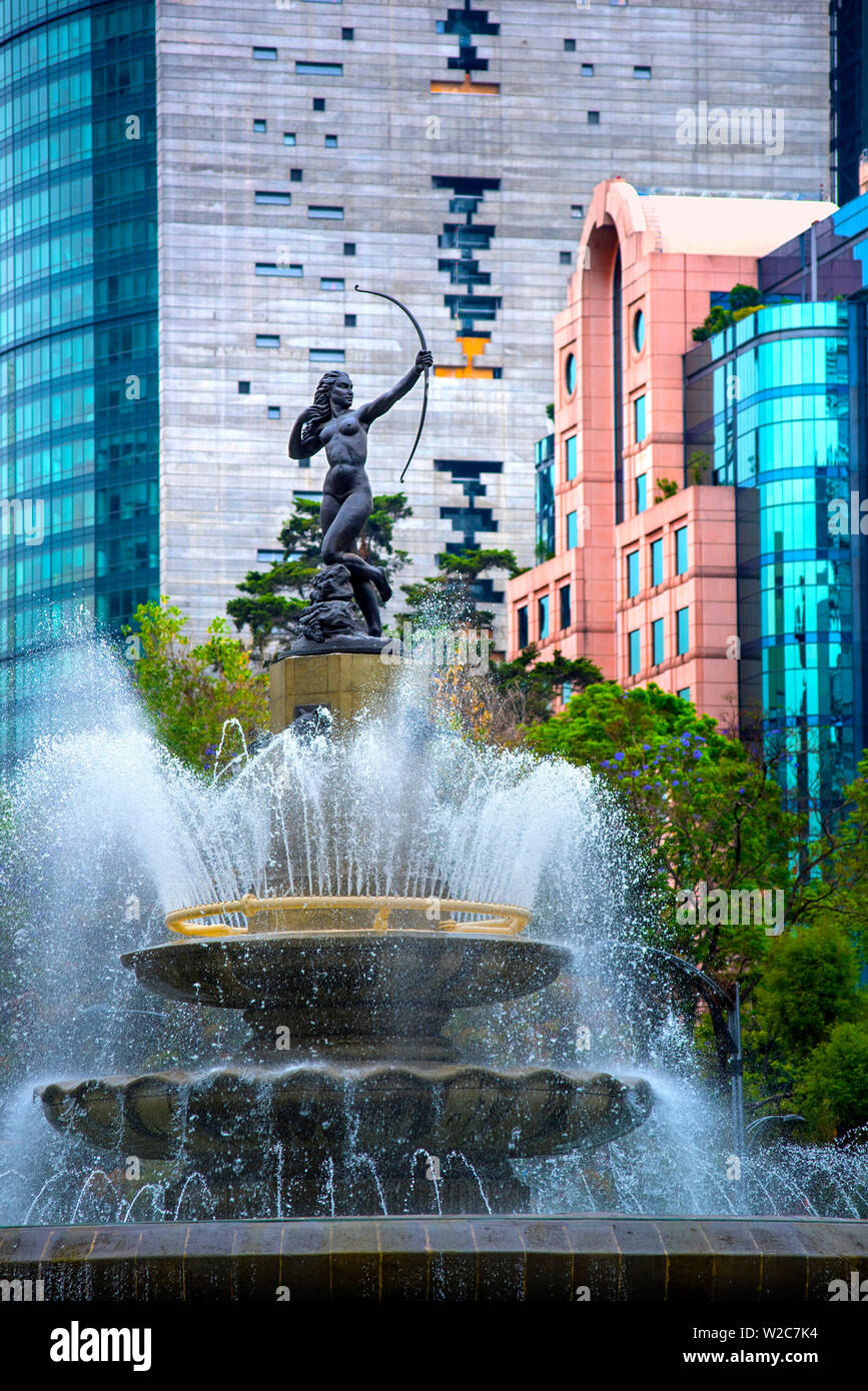 Mexico, Mexico City, Diana The Archer, Diana The Huntress Fountain, La Diana Cazadora, Archer Of The North Star, Paseo de la Reforma, Bronze Statue Stock Photo