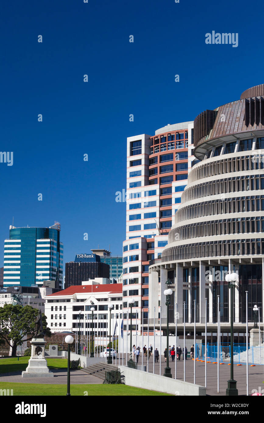 New Zealand, North Island, Wellington, The Beehive, Executive Wing of the NZ Parliament, and city skyline Stock Photo
