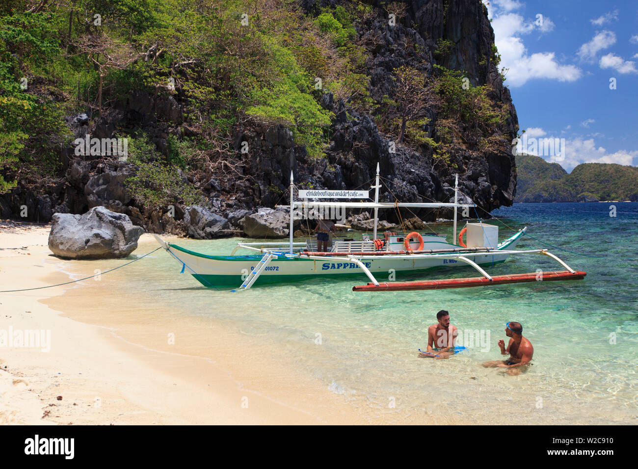 Philippines, Palawan, El Nido, Matinloc Island (MR) Stock Photo