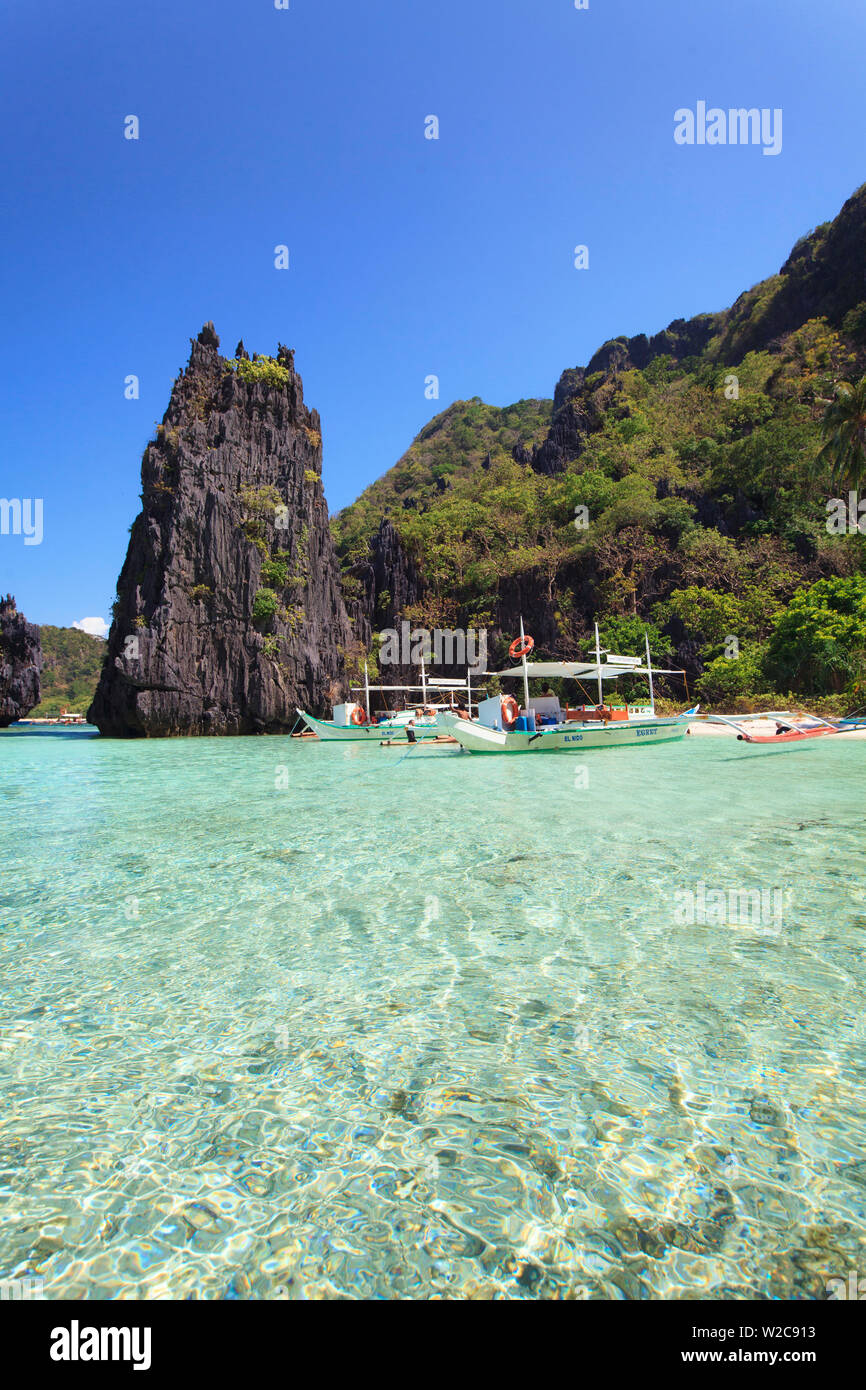 Philippines, Palawan, El Nido, Matinloc Island, Hidden Lagoon Stock Photo