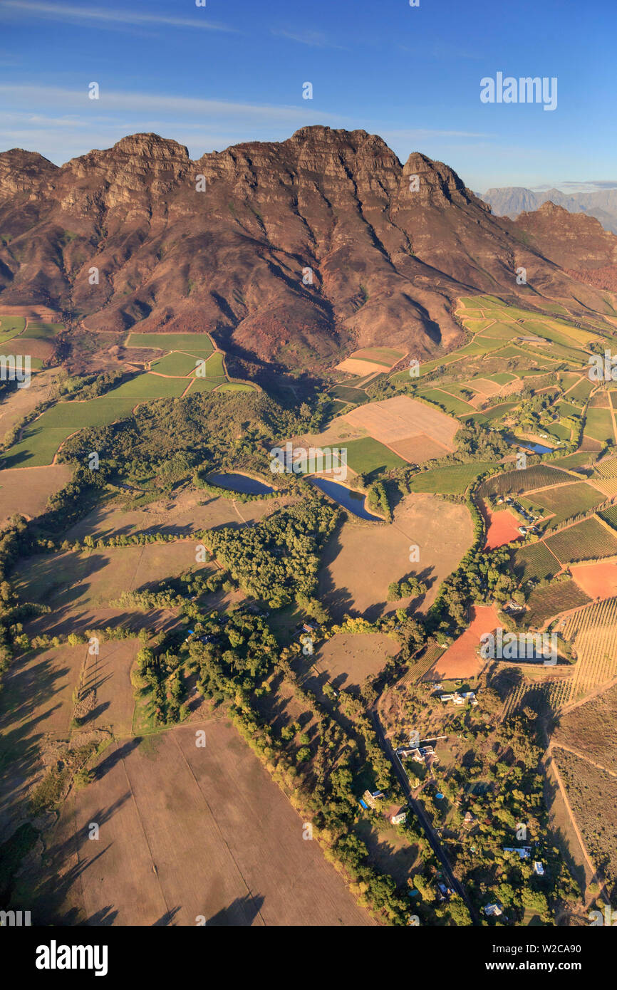 South Africa, Western Cape, Stellenbosch, Aerial view of Simonsberg Mountain range and Stellenbosch Winelands Stock Photo