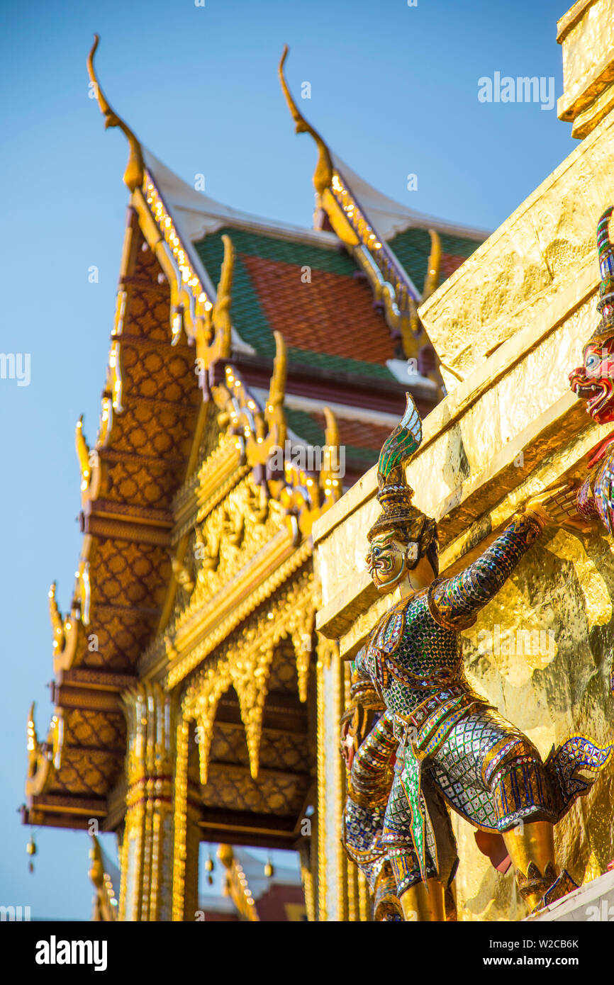 Wat Phra Kaew (Temple of the Emerald Buddha), Bangkok, Thailand Stock Photo