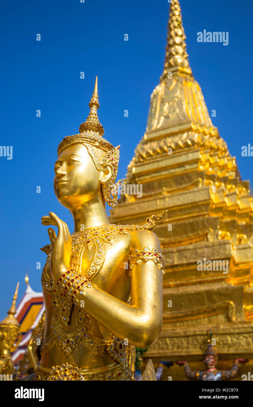 Wat Phra Kaew (Temple of the Emerald Buddha), Bangkok, Thailand Stock Photo