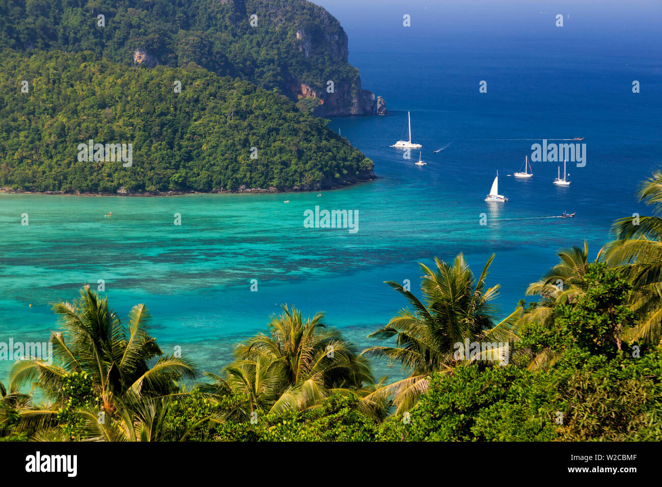 Thailand, Krabi Province, Ko Phi Phi Don Island, View of Ao Ton Sai and Ao Lo Dalam beaches Stock Photo