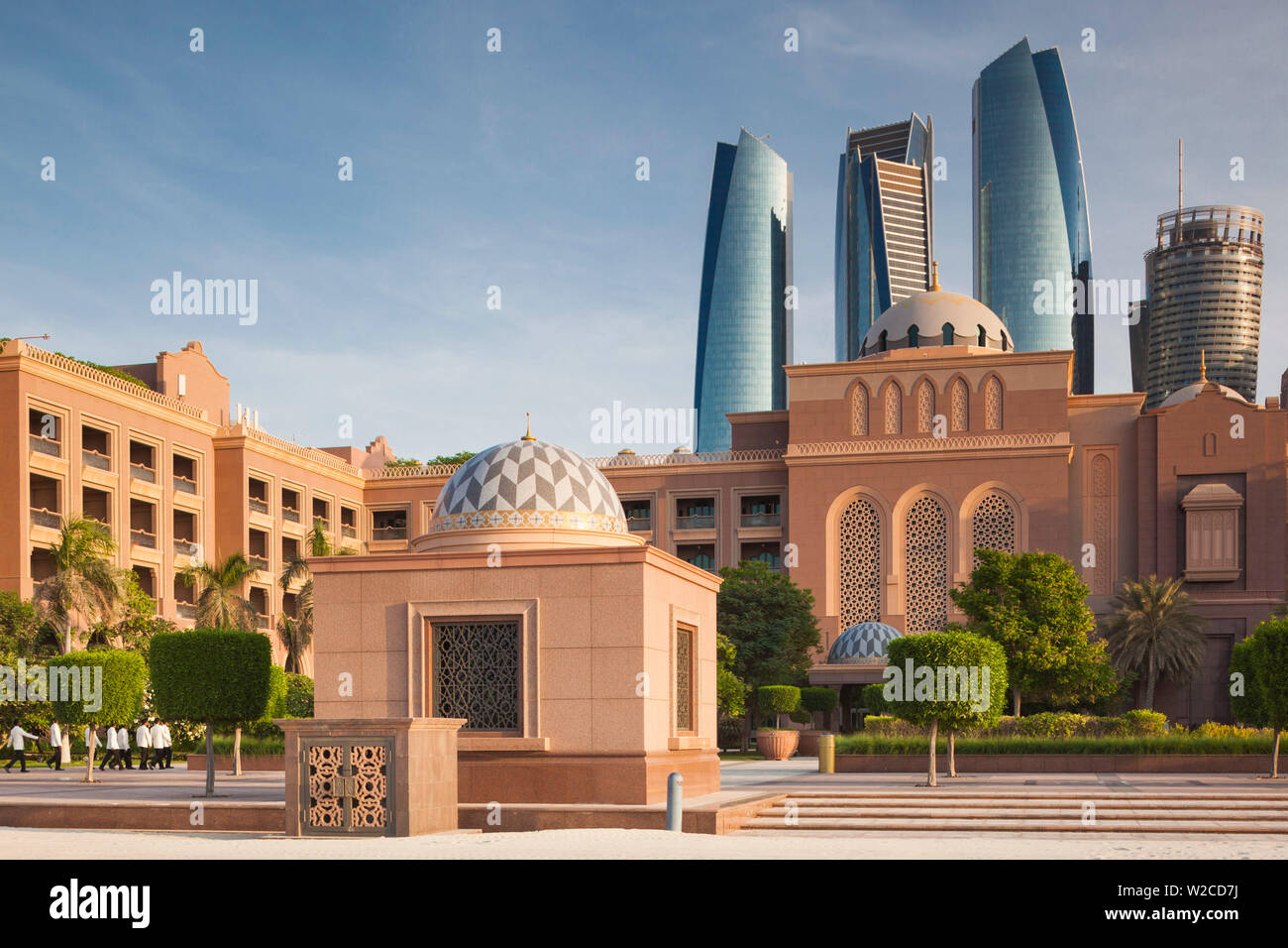 UAE, Abu Dhabi, Emirates Palace Hotel and Etihad Towers Stock Photo