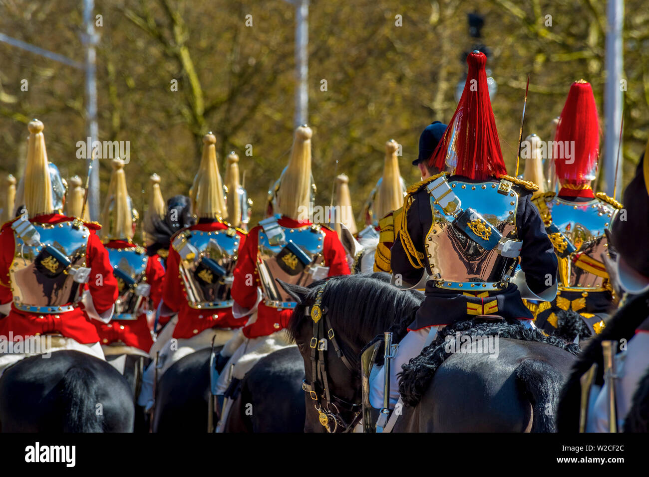UK, England, London, The Mall, Buckingham Palace, Changing of the Guard Stock Photo
