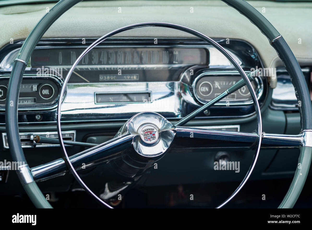 USA, Massachusetts, Cape Ann, Gloucester, Antique Car Show, classic car