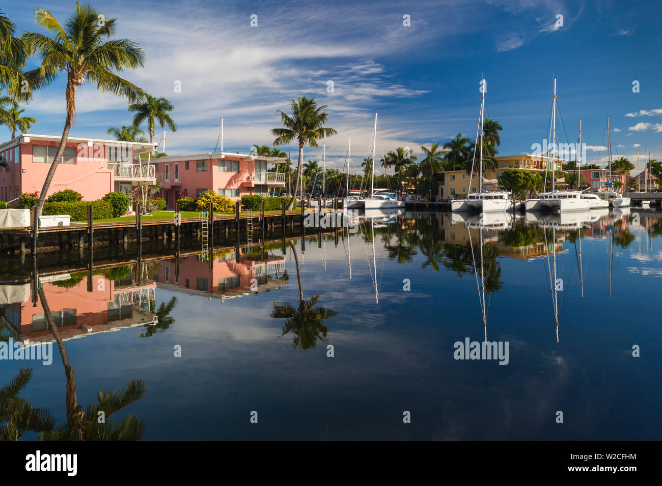 USA, Florida, Fort Lauderdale, yachts along canal off Las Olas Boulevard Stock Photo