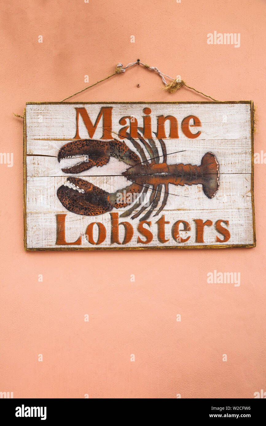U.S.A, Miami, South Beach, Espanola Way, sign for Maine Lobsters on restaurnat wall Stock Photo