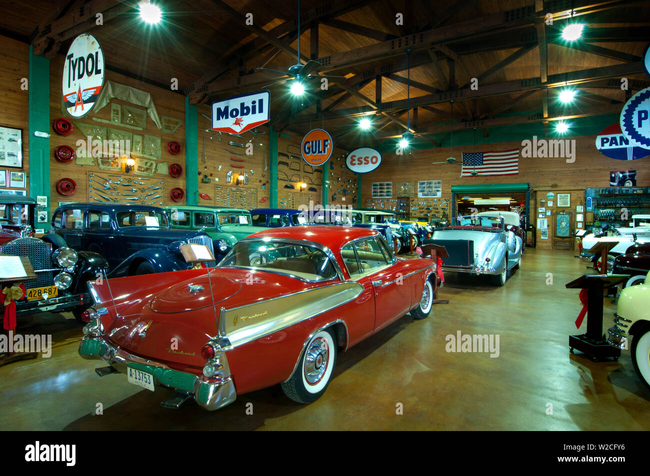 Florida, Fort Lauderdale, Fort Lauderdale Antique Car Museum, Packard Automobiles Stock Photo