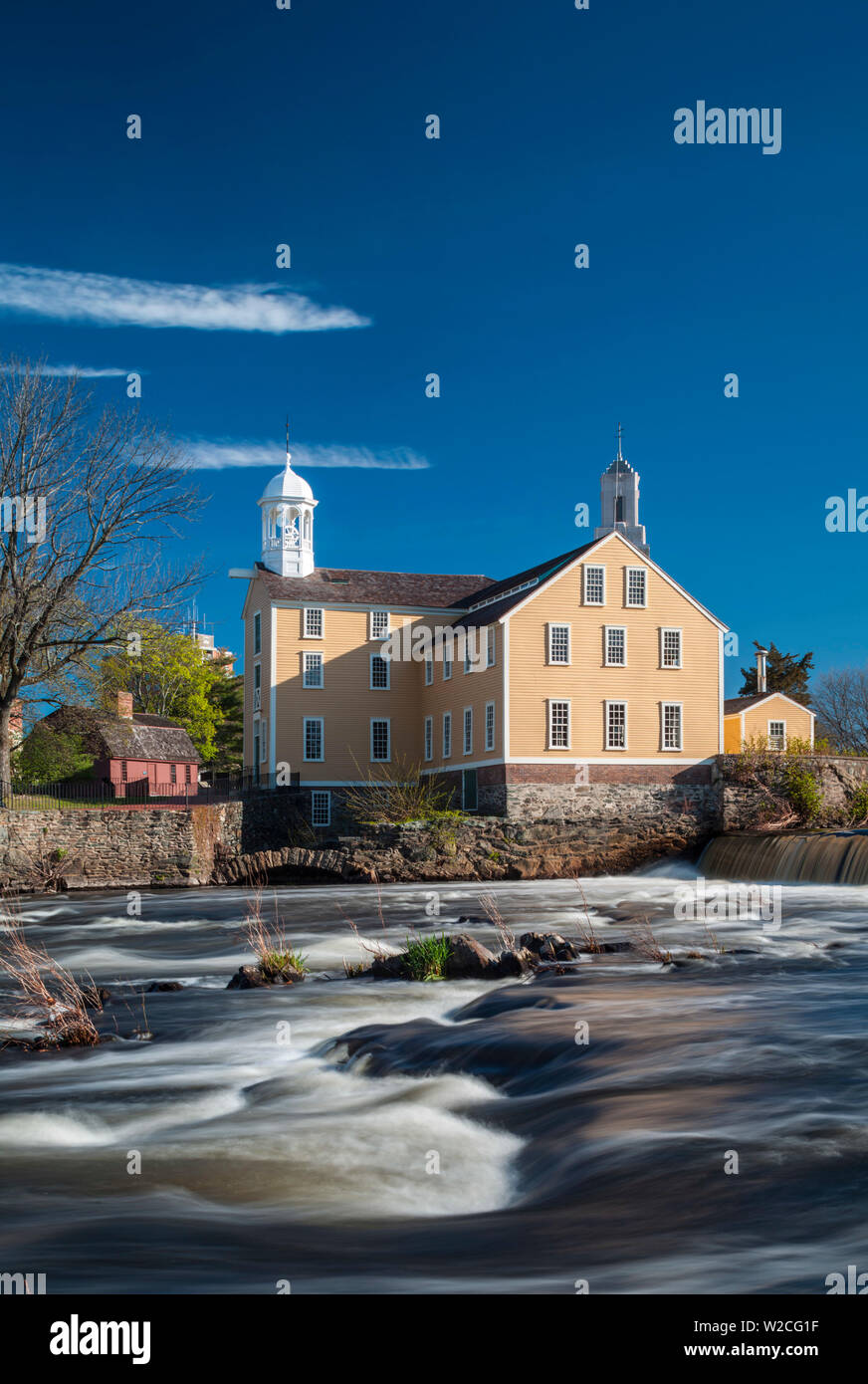 USA, Rhode Island, Pawtucket, Slater Mill Historic Site, first water