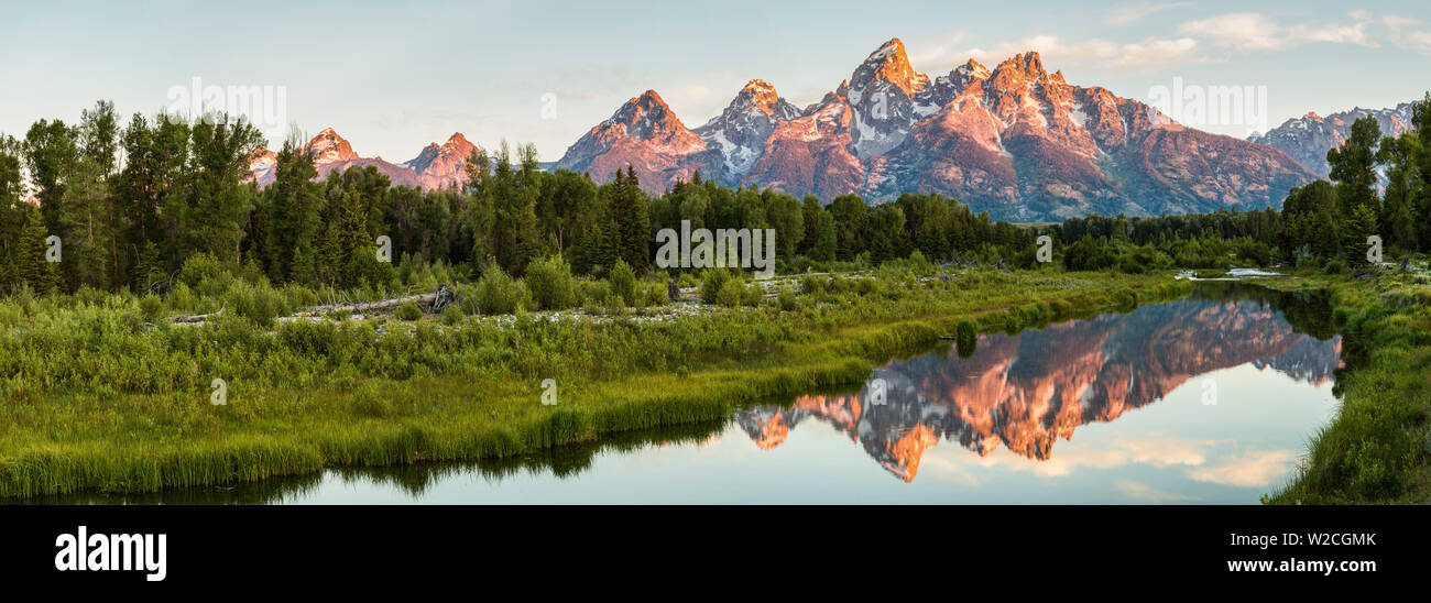 Mount Moran in Oxbow Bend of the Snake River in Grand Teton National Park, Wyoming, USA Stock Photo