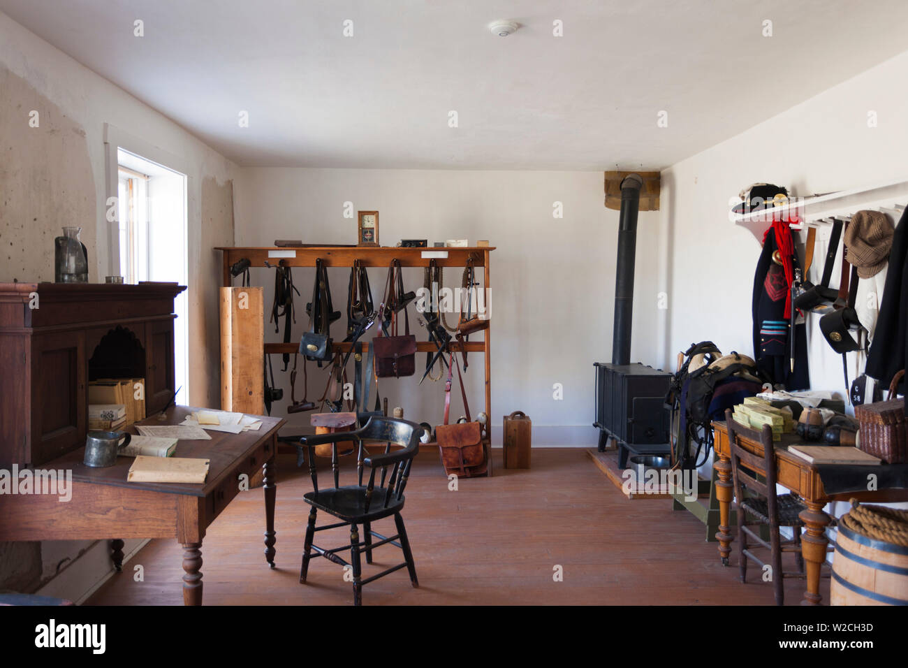 USA, Kansas, Larned, Fort Larned National Historic Site, mid-19th century military outpost, protecting the Santa Fe Trail, barracks interior Stock Photo