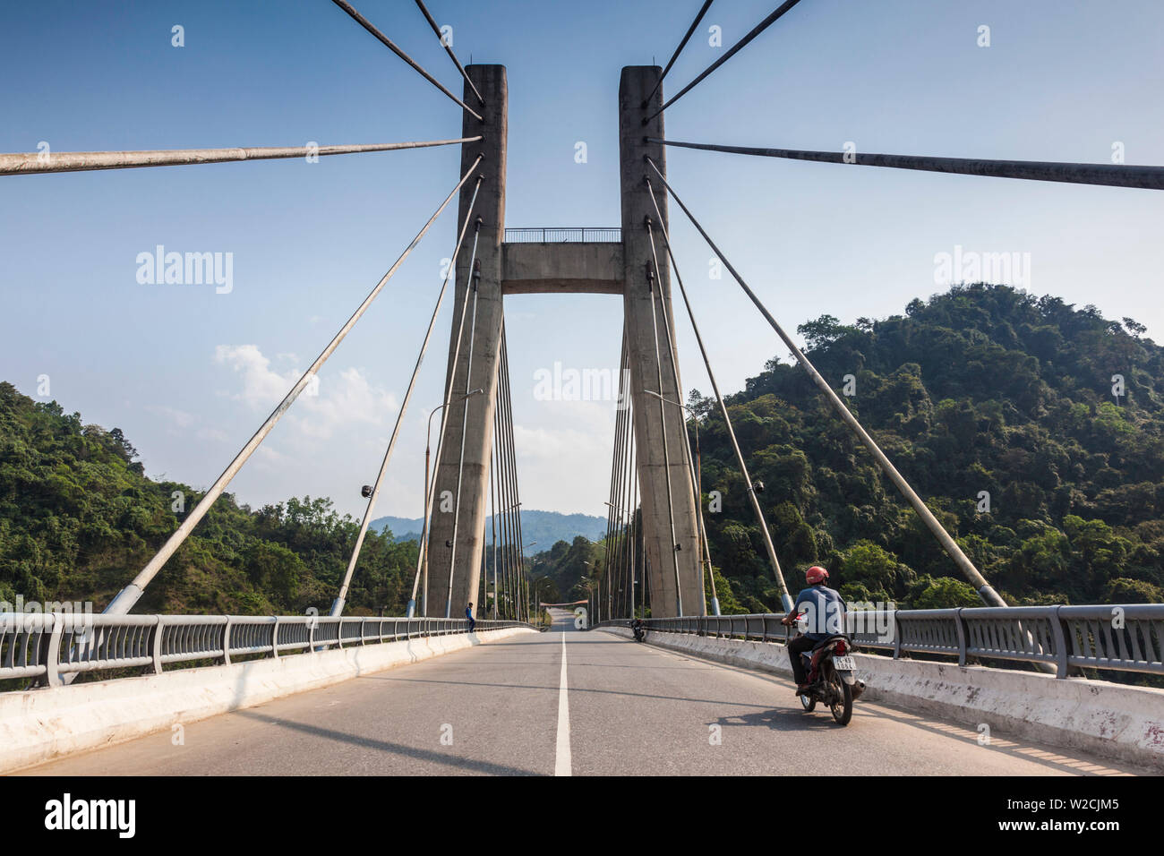 Vietnam, DMZ Area, Quang Tri Province, Dakrong Bridge, new bridge built as a memorial to the Vietnam War-era Ho Chi Minh trail Stock Photo
