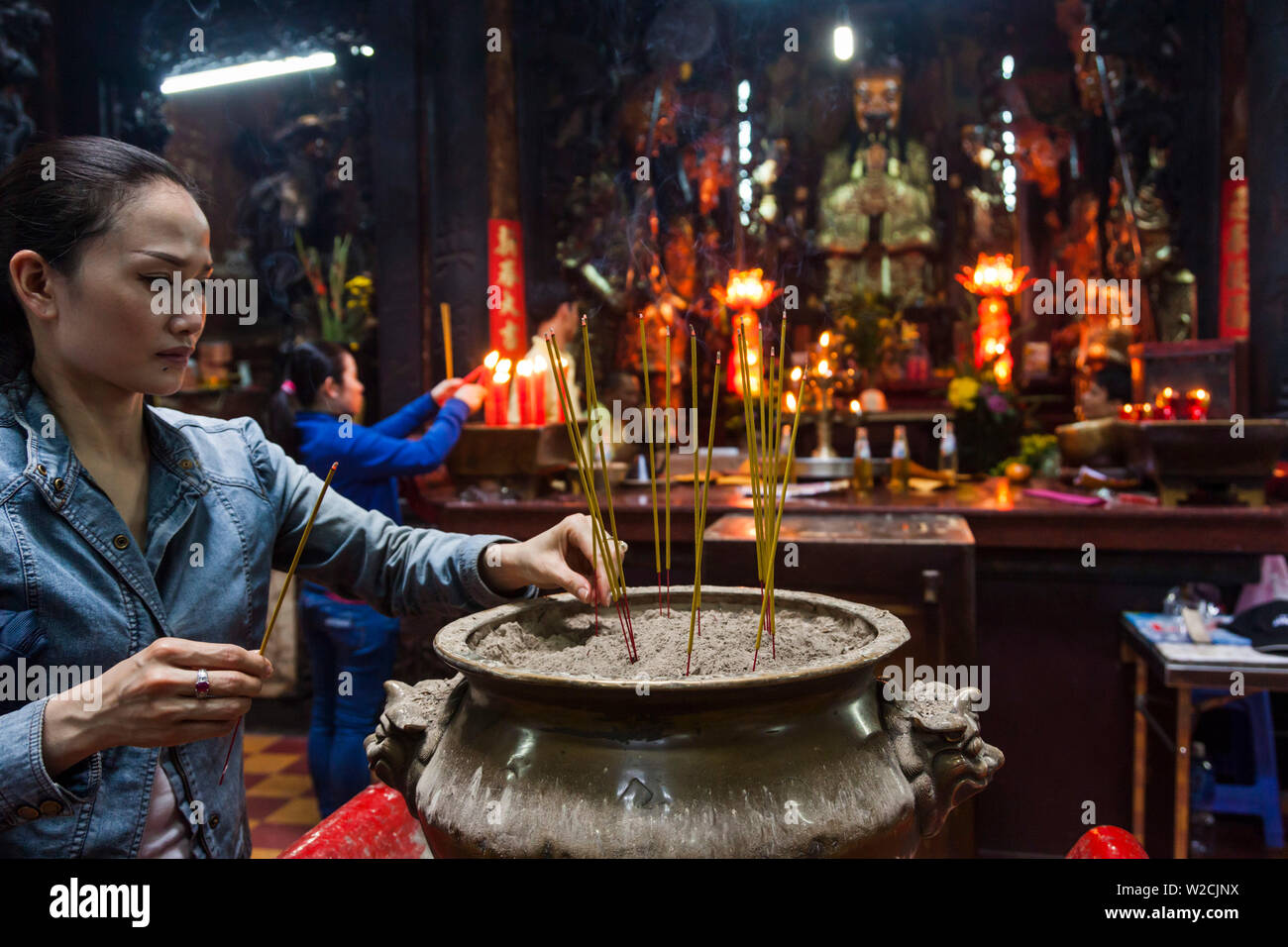 Vietnam, Ho Chi Minh City, Jade Emperor Pagoda, interior Stock Photo