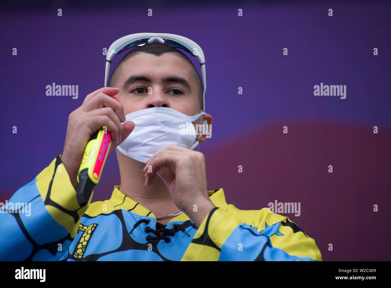Bad bunny singer hi-res stock photography and images - Alamy