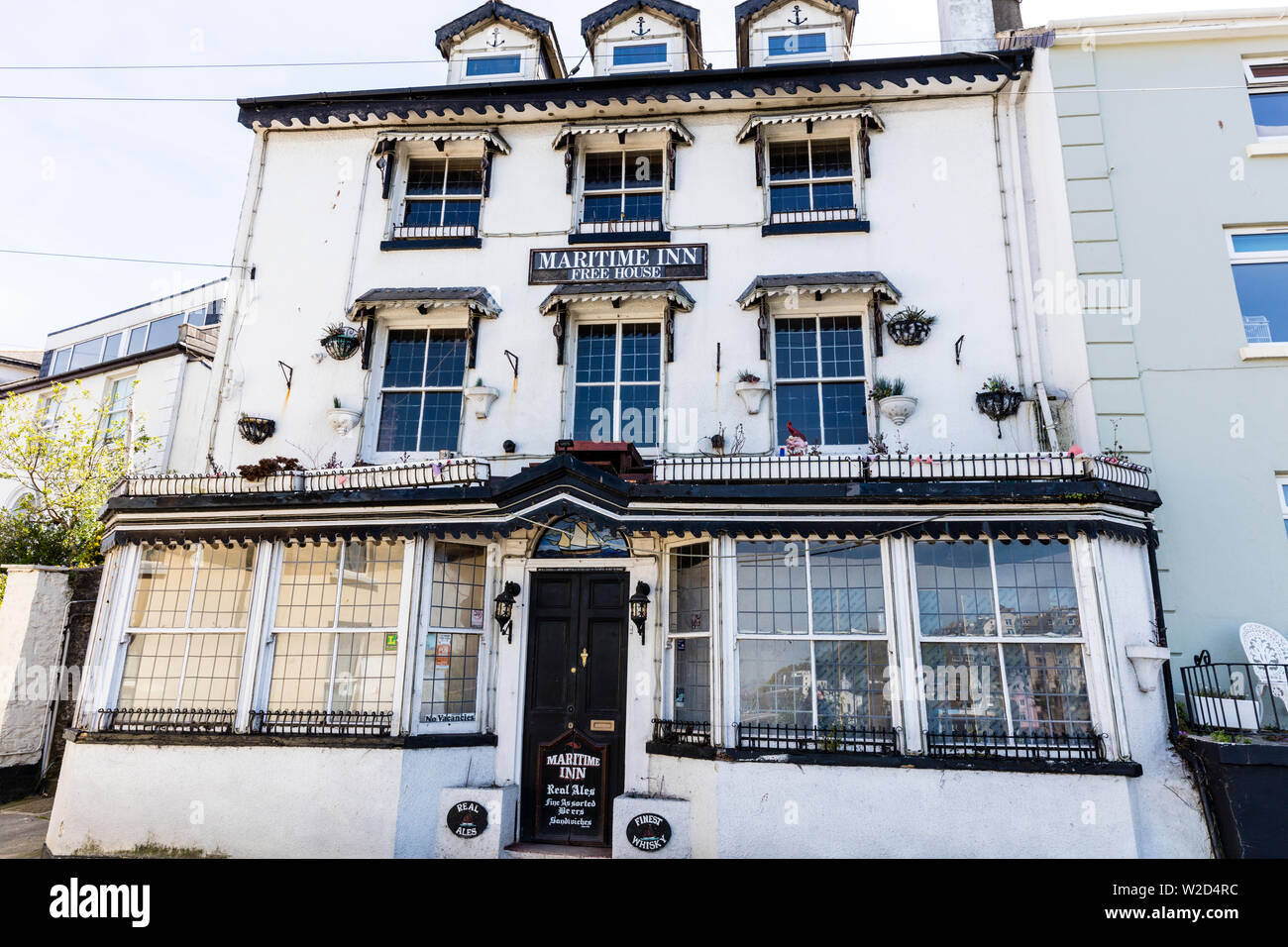 Maritime Inn Brixham Devon UK, Brixham maritime inn, free house, closed down, pub, pubs, bar, inn, inns, closing, shut down, derelict, bars, UK, GB Stock Photo