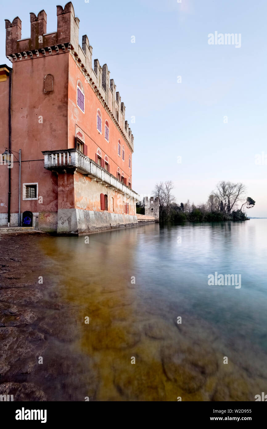 Lazise: the villa Bernini Buri overlooking Lake Garda. Verona province, Veneto, Italy, Europe. Stock Photo