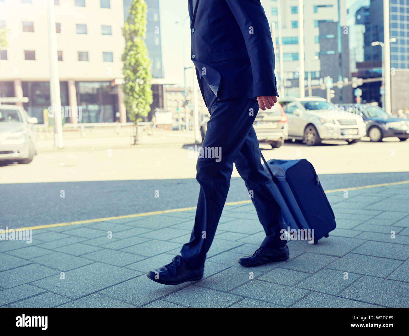 Elderly man walking phone hi-res stock photography and images - Alamy