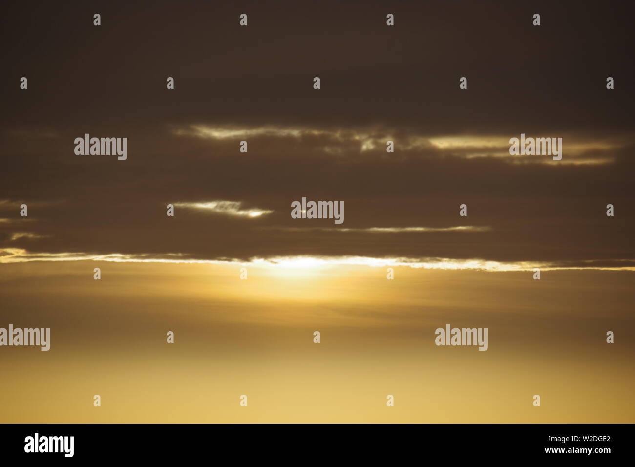 Golden Winters Sunrise with Gloomy Stratus Cloud. Aberdeen, Scotland ...