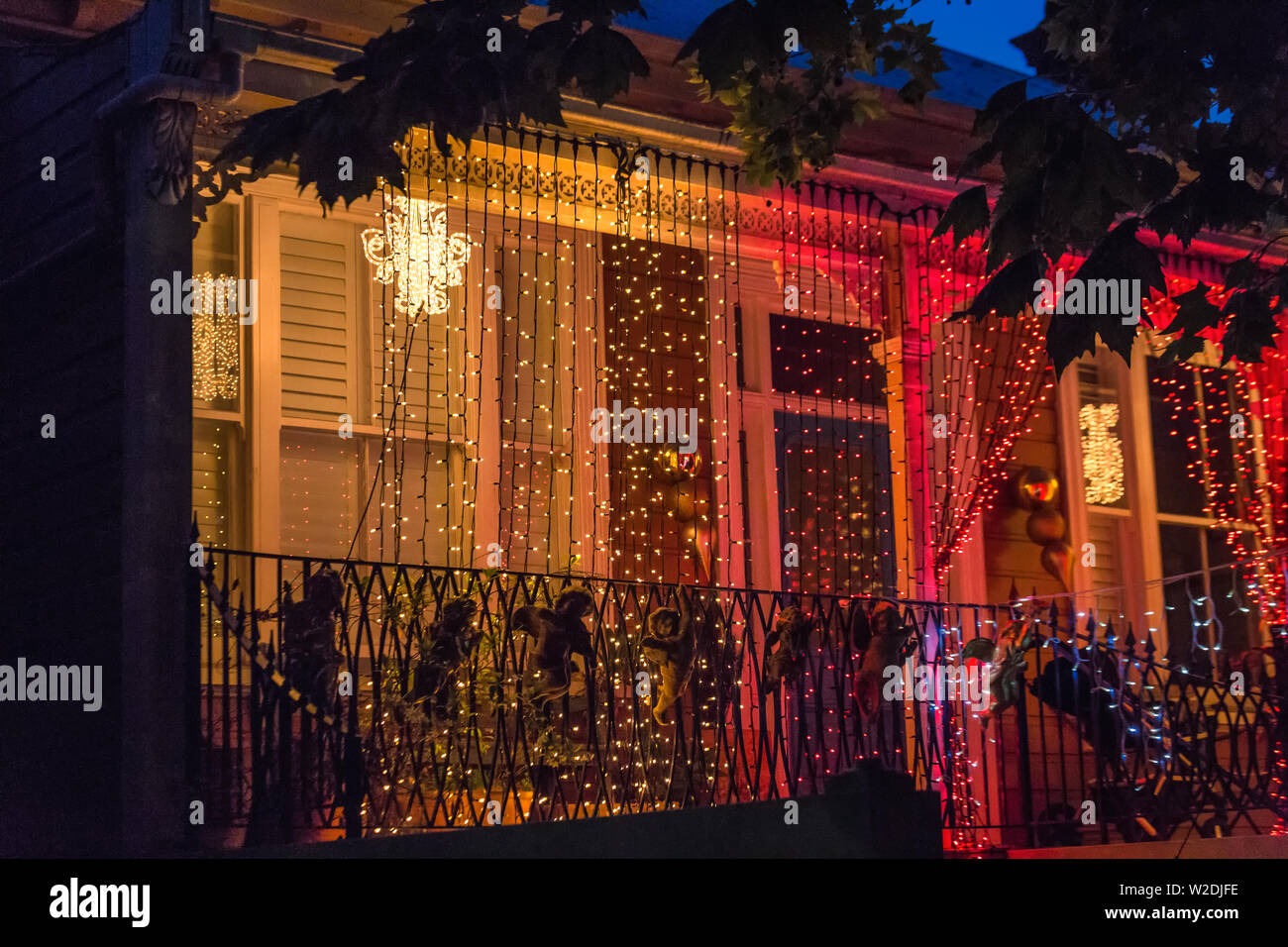 Beautiful Outdoor Lights Every Year Decorating