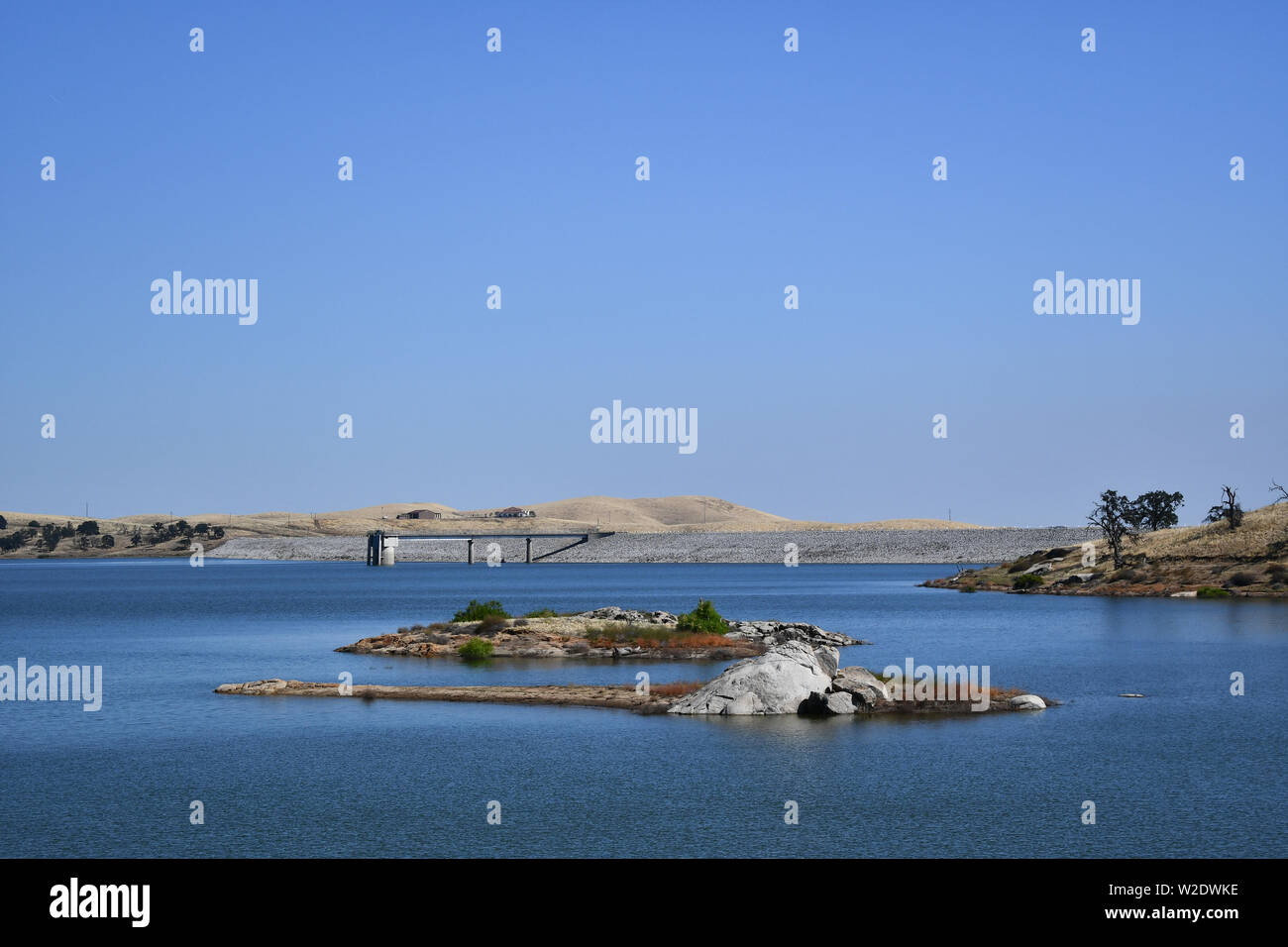 Hensley Lake Corps of Engineers Campground, Madera CA Stock Photo - Alamy