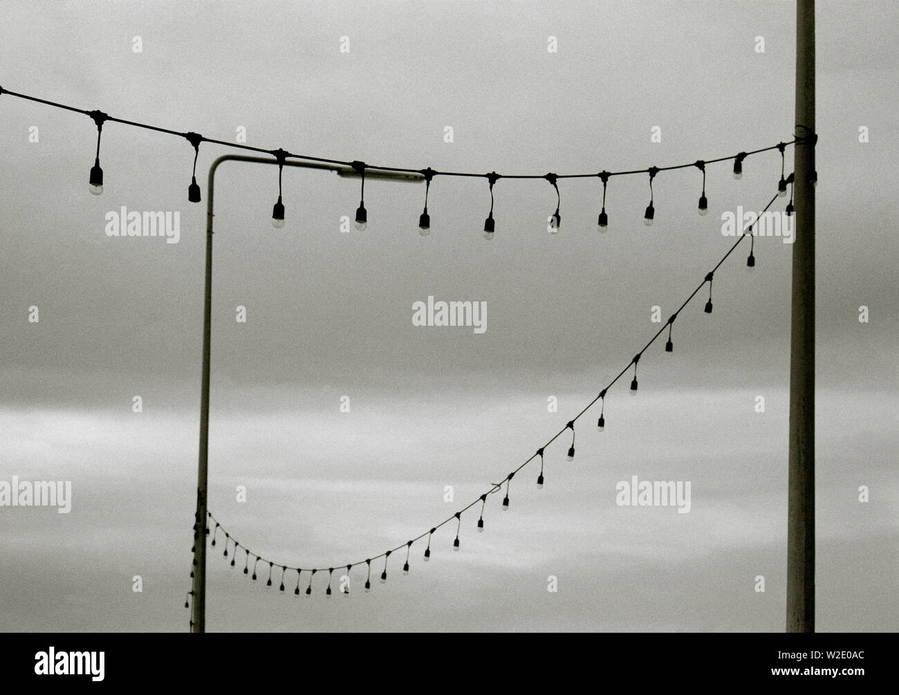 Silhouette symmetry hi-res stock photography and images - Alamy