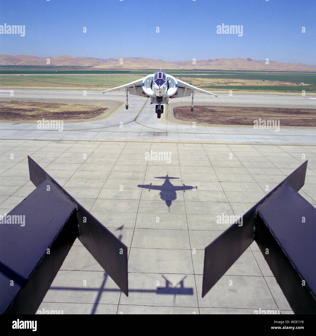 AV8B (NASA704) (VSRA) Crows Landing Precision Hover Test ca. 1987