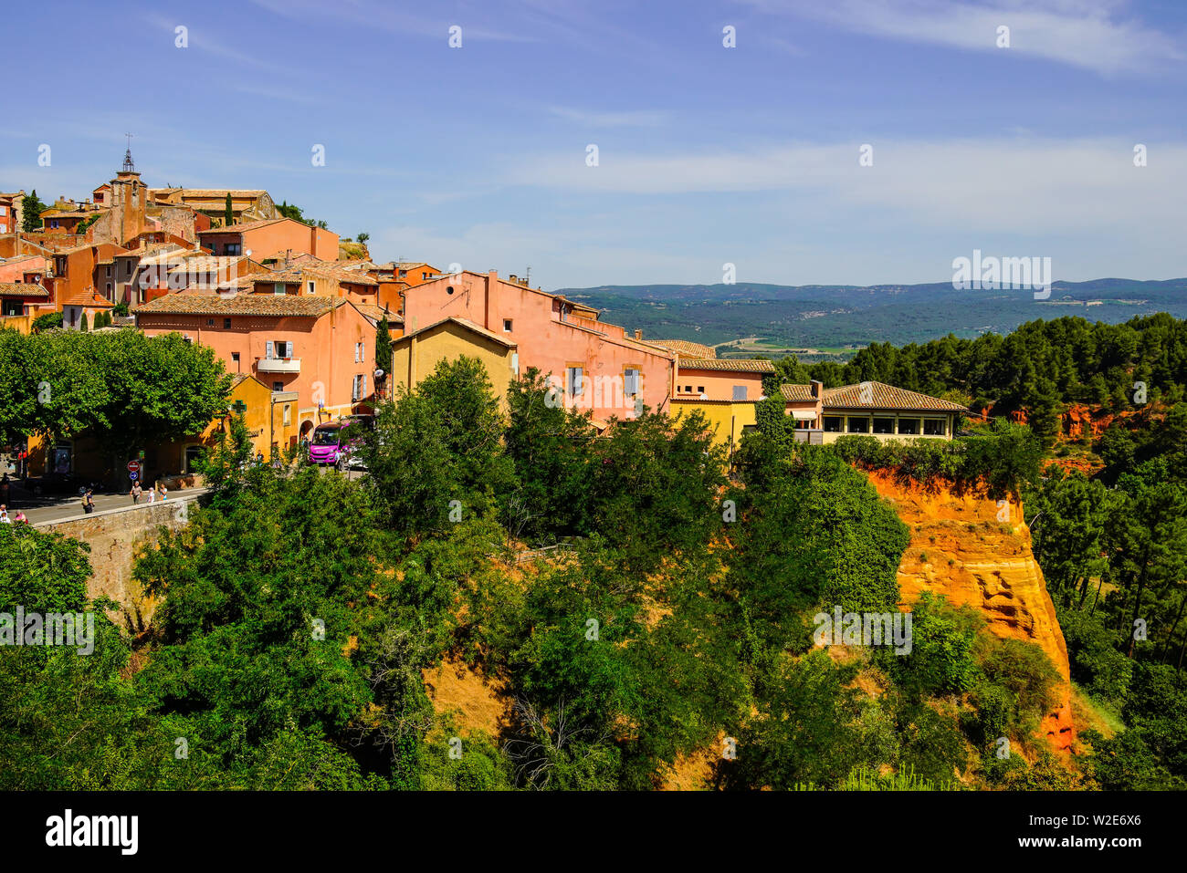 Picturesque village of Roussillon, Vaucluse, Provence, France. Stock Photo