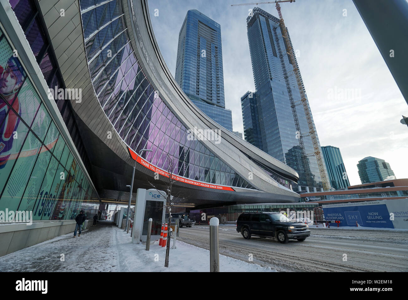 Rogers place edmonton oilers hi-res stock photography and images - Alamy