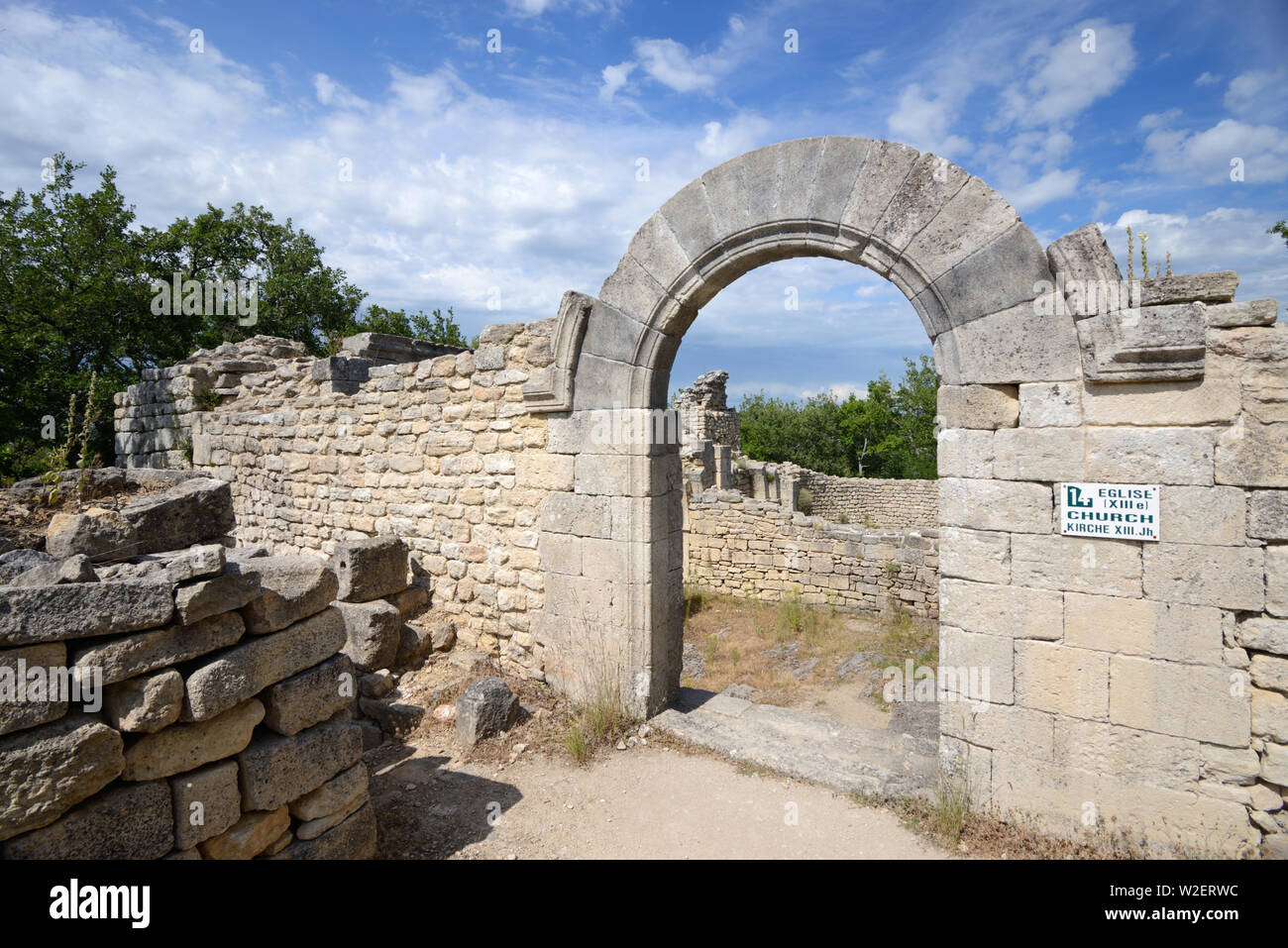 Entrance to Ruined c13th Church in the Abandoned Medieval Village of Buoux, Buoux Fort or Fort de Buoux, Luberon Provence France Stock Photo