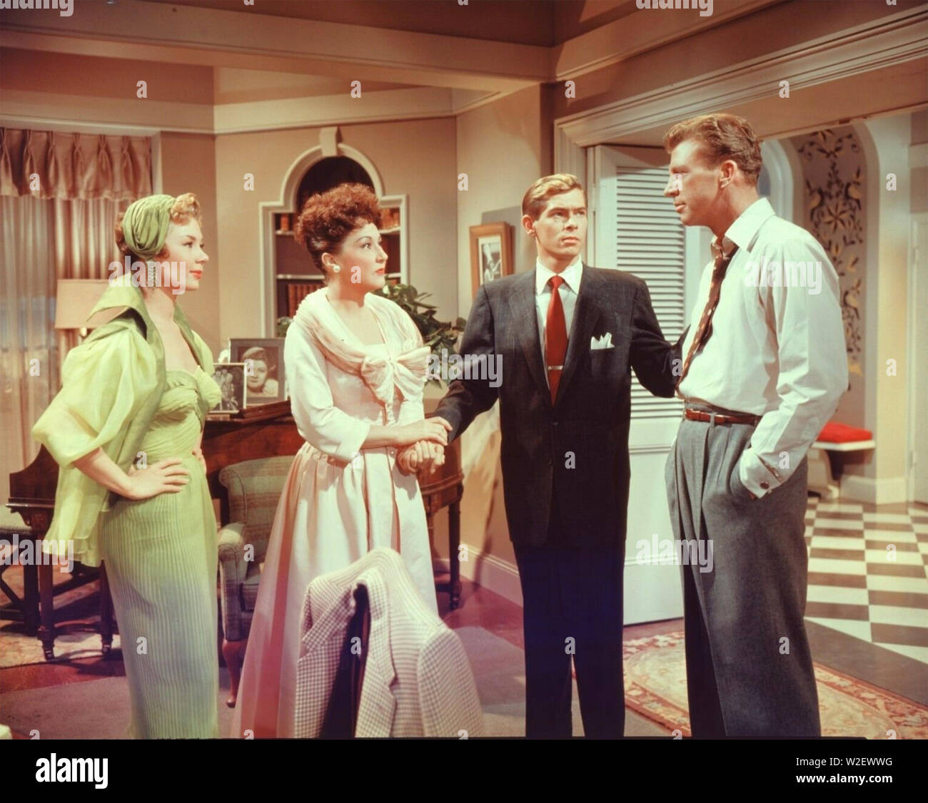 THERE'S NO BUSINESS LIKE SHOW BUSINESS 1954 20th Century Fox film musical with from left: Mitzi Gaynor, Ethel Merman, Johnnie Ray,Dan Dailey Stock Photo