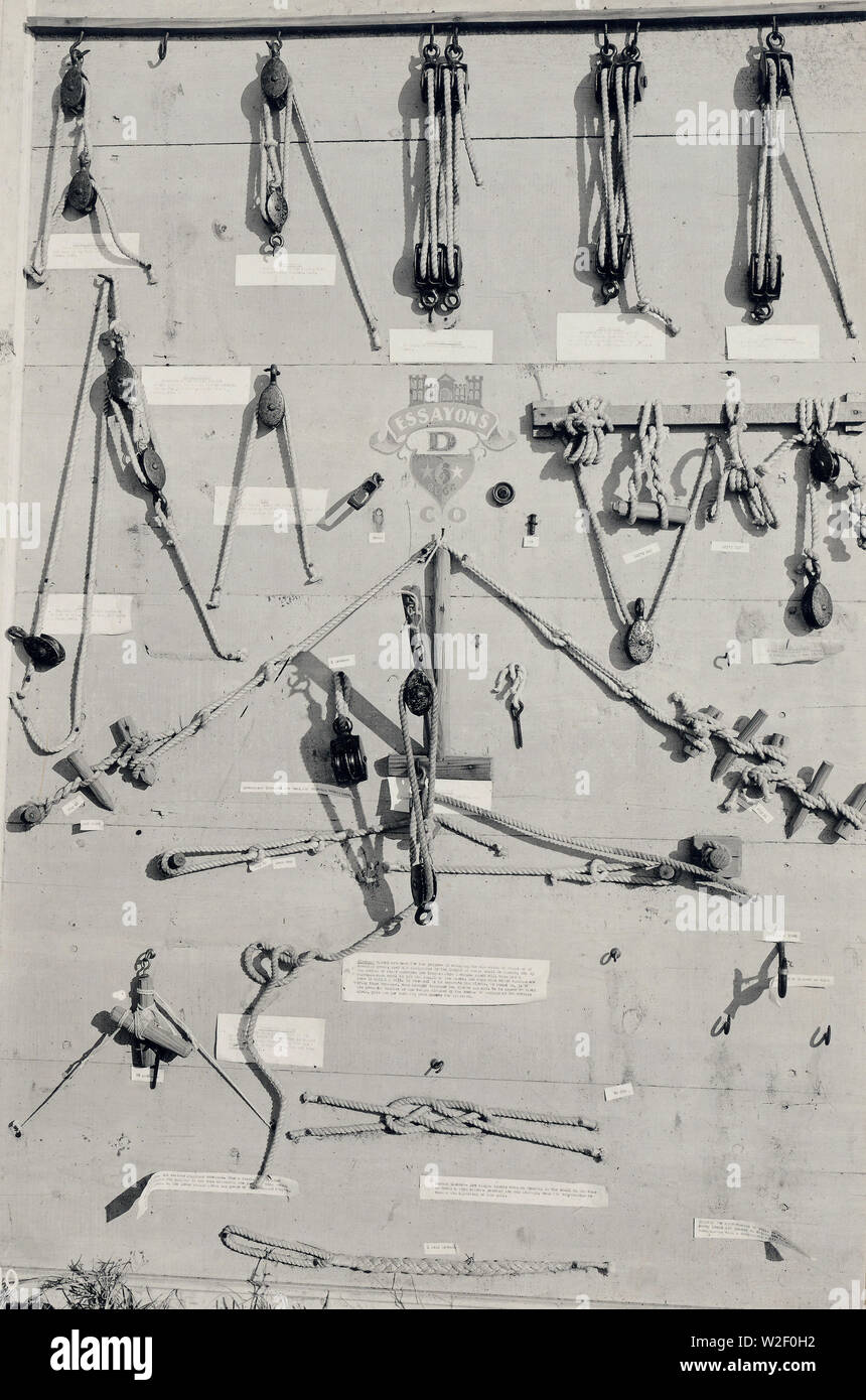 Army Rigging Drawing Lessons in rigging and knots - 6th Engineers - Washington Barracks ...