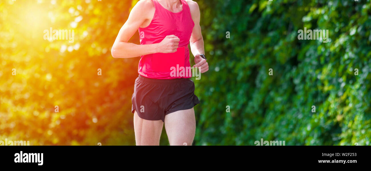 Sporty young man hi-res stock photography and images - Alamy