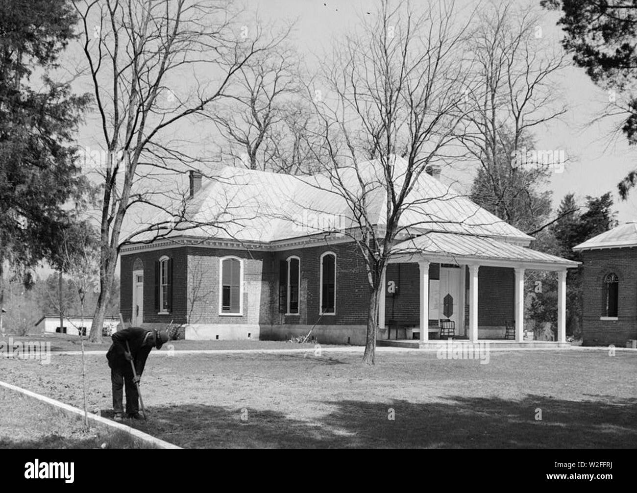 Charles City County Courthouse, State Route 5, Charles City (Charles