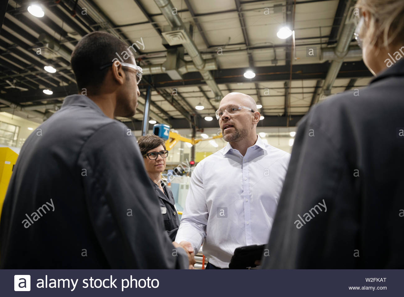 Supervisor man hi-res stock photography and images - Alamy