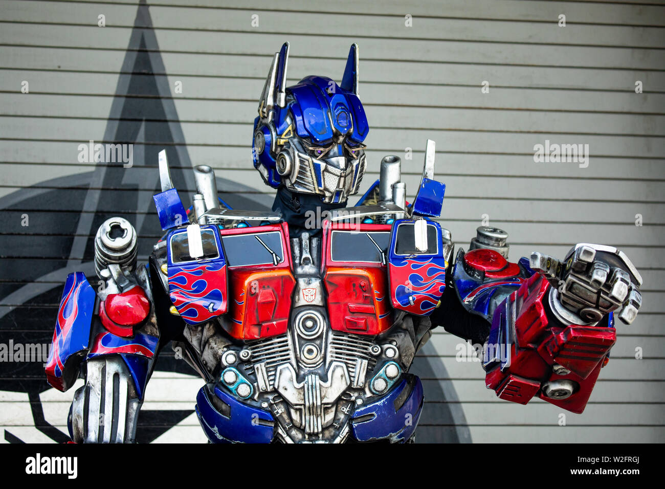 Transformer Optimus Prime bot. Universal Studios. Orlando. Florida. USA  Stock Photo - Alamy