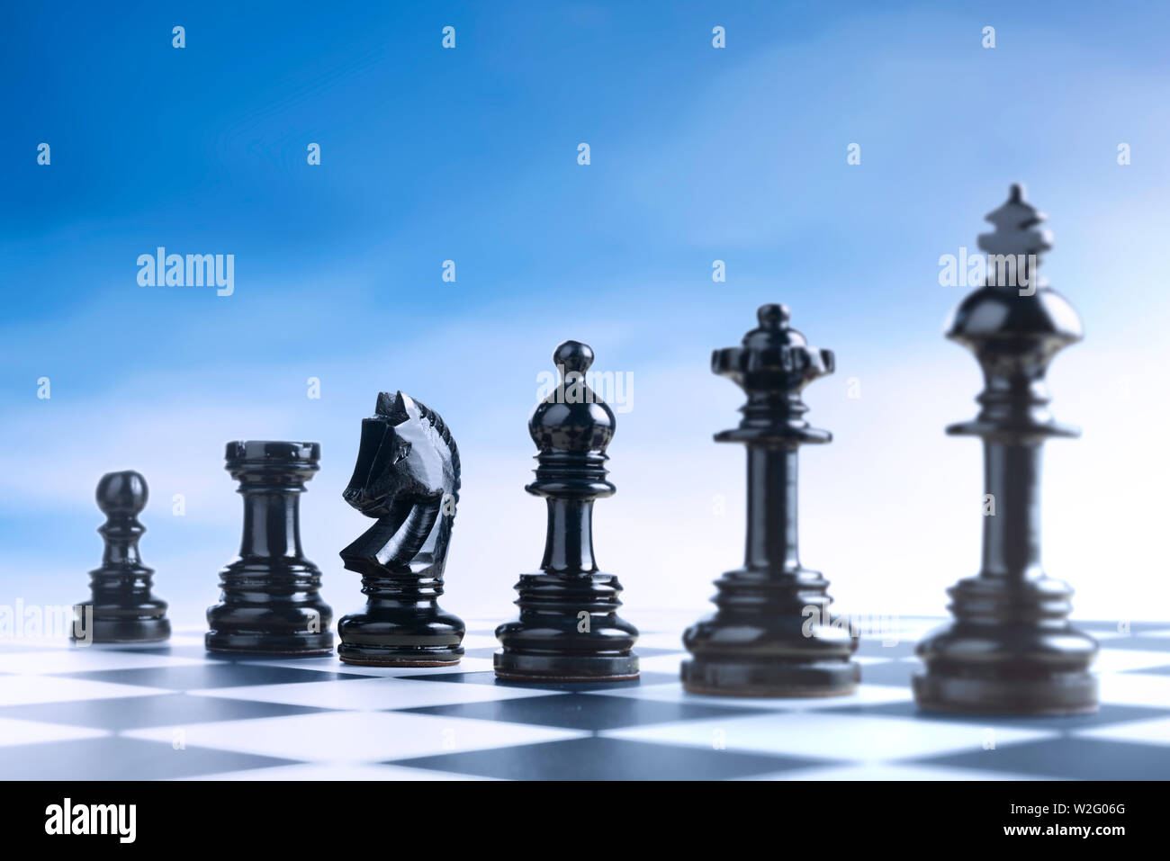 Rook chess hi-res stock photography and images - Alamy