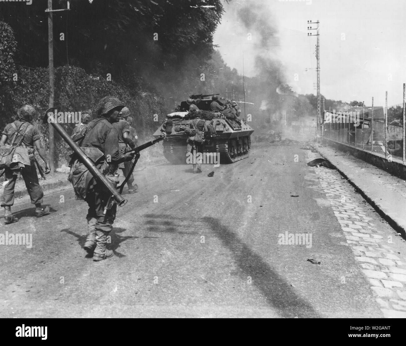 German armor hi-res stock photography and images - Alamy