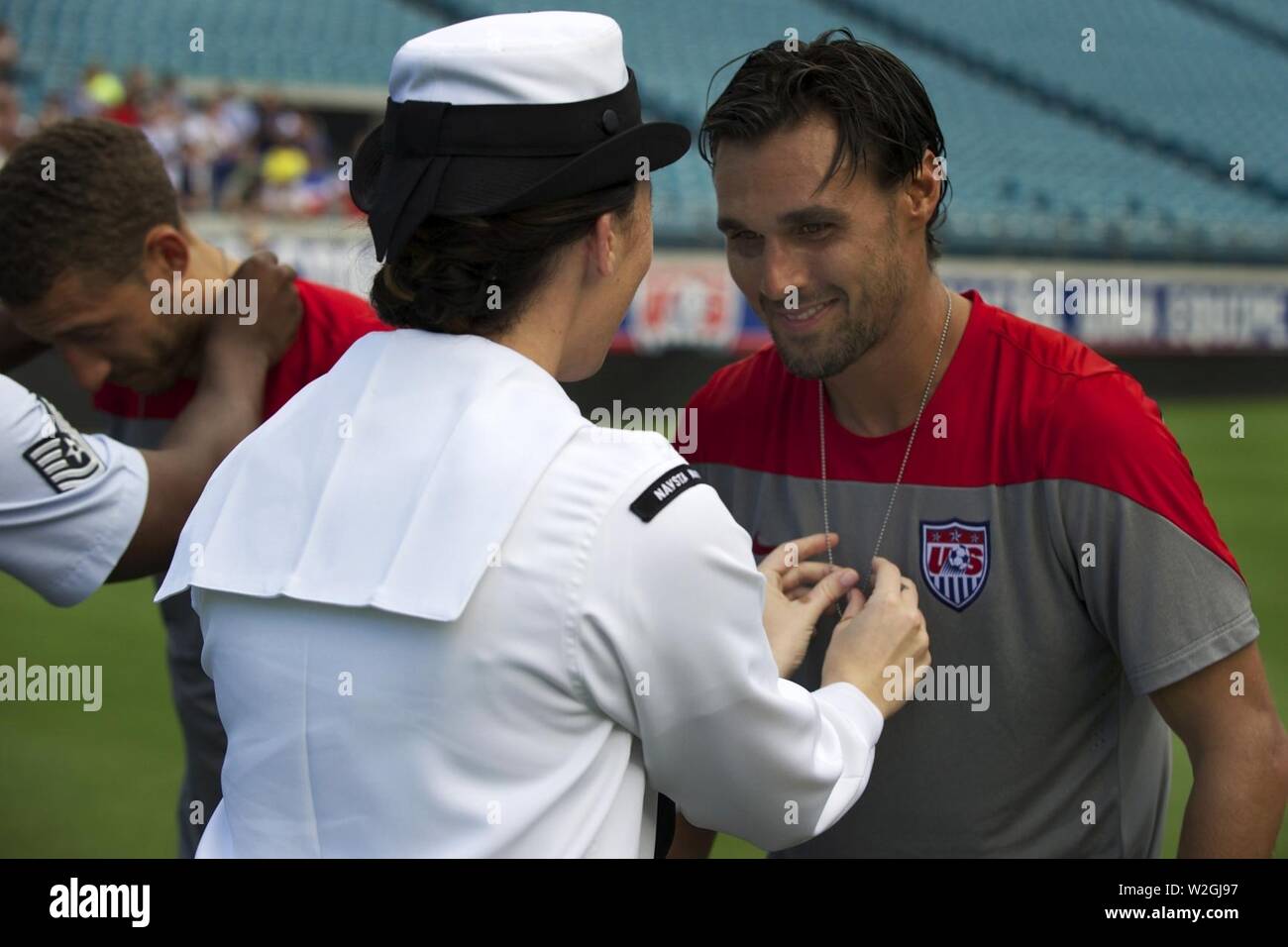 Chris Wondolowski with dog tag USMNT 2014. Stock Photo