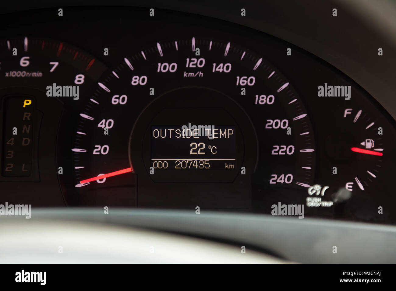 Novosibirsk, Russia - 07.09.2019: View to the interior of Toyota Camry 2006 with dashboard, speedometer, odometer and red arrows after cleaning before Stock Photo