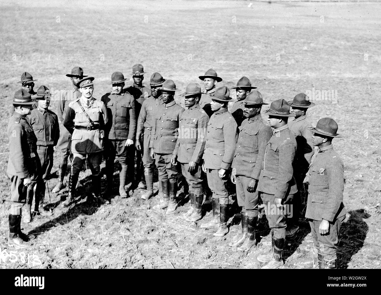 African american soldiers wwi Black and White Stock Photos & Images - Alamy