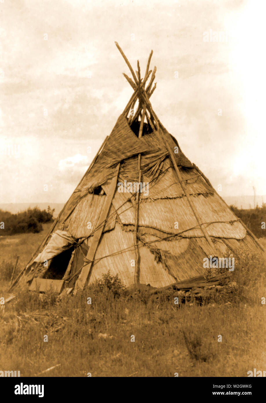 Edward S. Curits Native American Indians Photograph shows reed mat