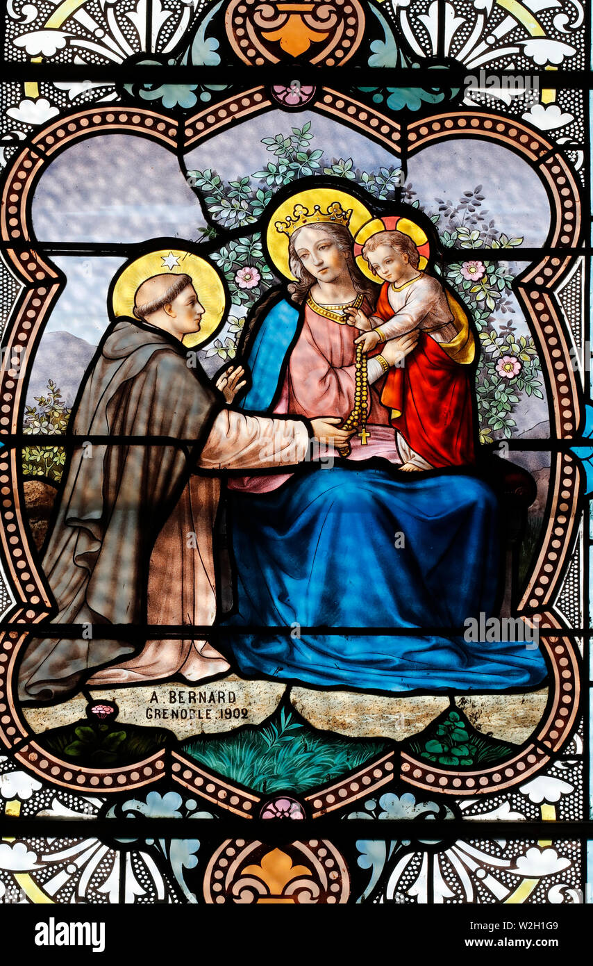Saint Anthony of Padua with Infant J sus. Stained glass window