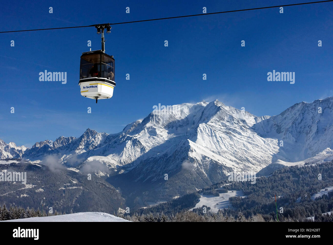 Massif du MontBlanc. Le MontBlanc plus haut sommet d'Europe 4810. France Stock Photo Alamy Massif du MontBlanc. Le MontBlanc plus haut sommet d'Europe 4810. France Stock Photo Alamy