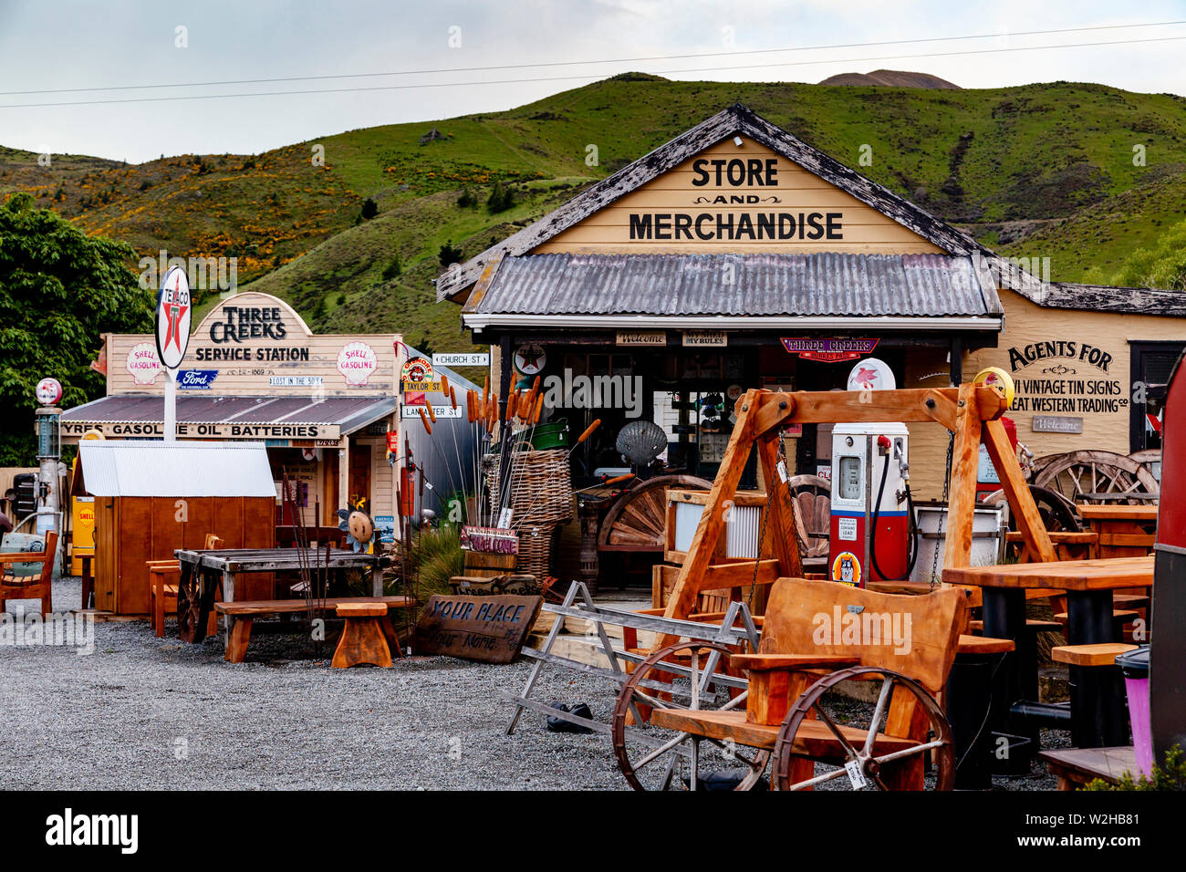 Three Creeks Shopping Area, Burkes Pass, Mackenzie District, South Island, New Zealand Stock